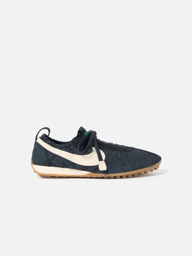 Moon Shoe Jacquemus + Nike Unisex Moon Shoes sneakers – Jacquemus + Nike collaboration Moon Shoe Jacquemus + Nike Unisex Moon Shoes sneakers – Jacquemus + Nike collaboration
