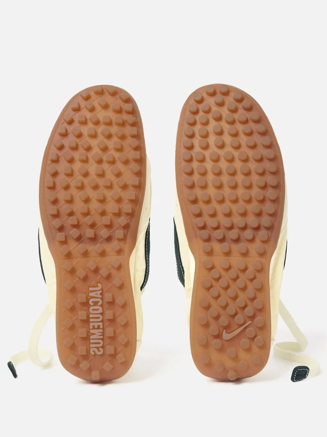 Moon Shoe Jacquemus + Nike Unisex Moon Shoes sneakers – Jacquemus + Nike collaboration Moon Shoe Jacquemus + Nike Unisex Moon Shoes sneakers – Jacquemus + Nike collaboration
