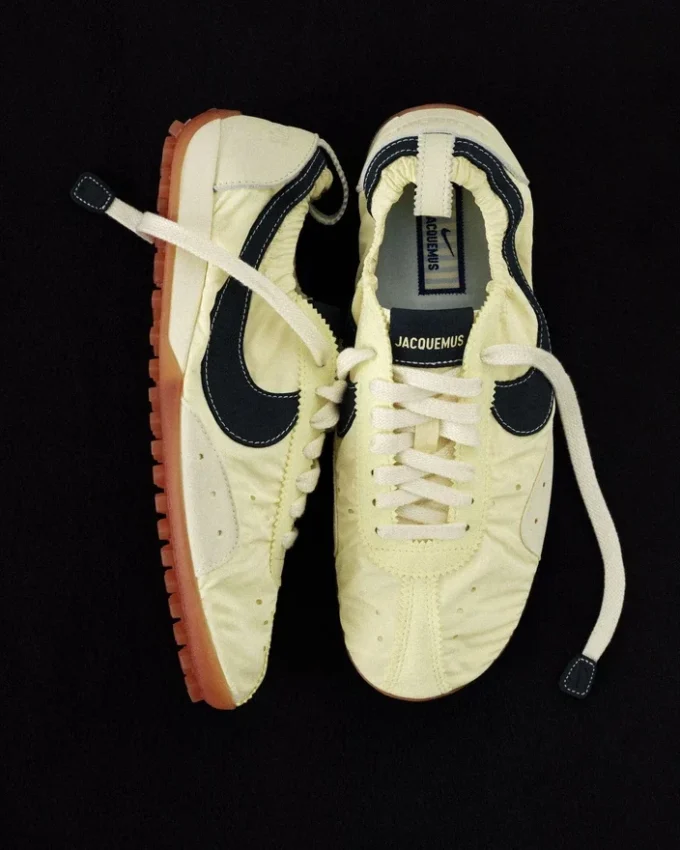 Moon Shoe Jacquemus + Nike Unisex Moon Shoes sneakers – Jacquemus + Nike collaboration Moon Shoe Jacquemus + Nike Unisex Moon Shoes sneakers – Jacquemus + Nike collaboration