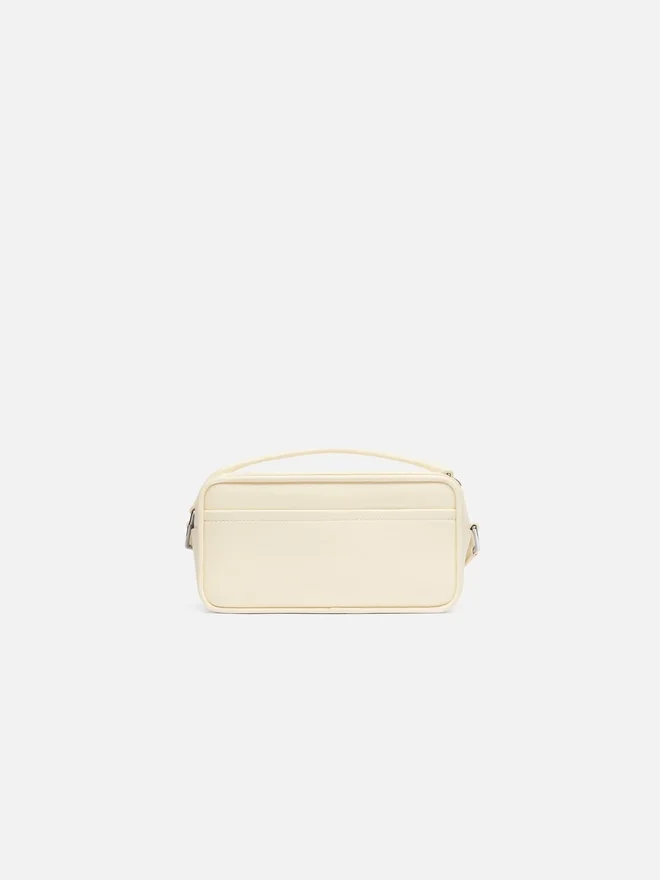 The Baneto Leather camera bag The Baneto Leather camera bag