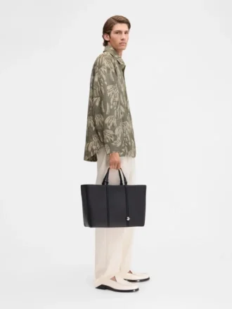 The Bateau long-sleeve shirt Long-sleeved and slanted pocket shirt