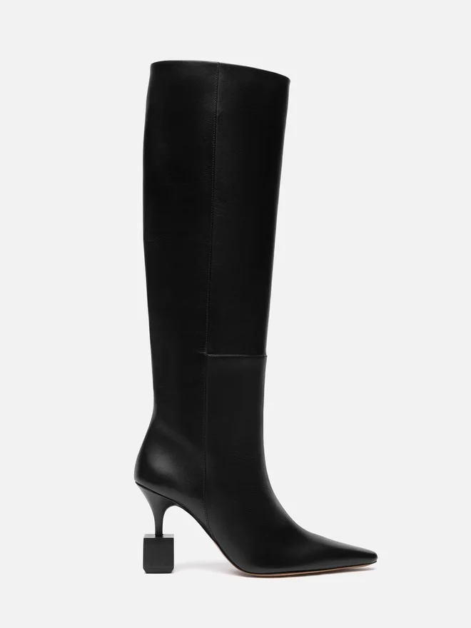 The Bisou boots Geometric heel boots The Bisou boots Geometric heel boots