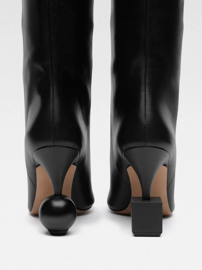 The Bisou boots Geometric heel boots The Bisou boots Geometric heel boots