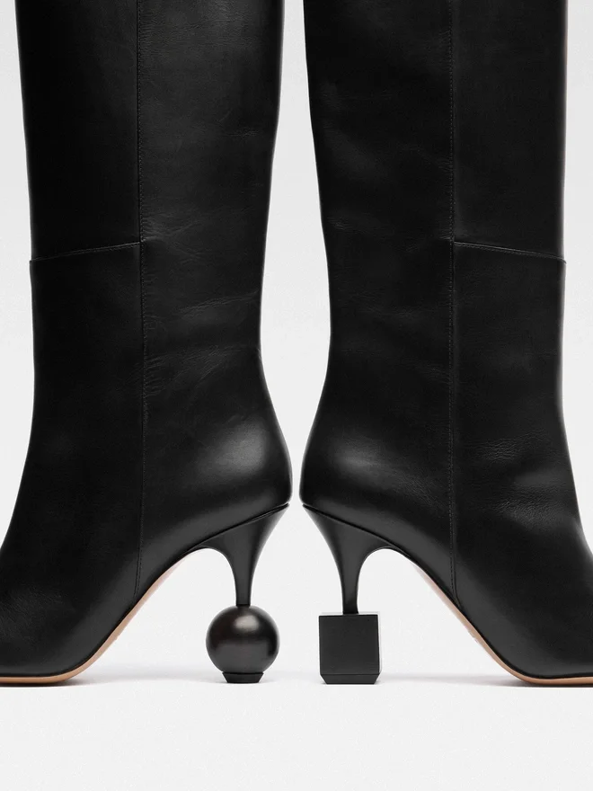 The Bisou boots Geometric heel boots The Bisou boots Geometric heel boots
