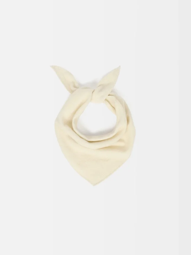 The Cachemiro bandana Embroidered cashmere bandana The Cachemiro bandana Embroidered cashmere bandana