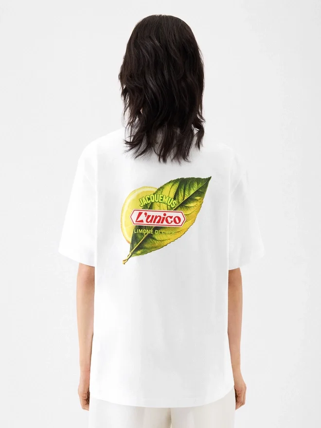The Capri t-shirt Logo t-shirt – sold exclusively online and in our Capri resort The Capri t-shirt Logo t-shirt – sold exclusively online and in our Capri resort
