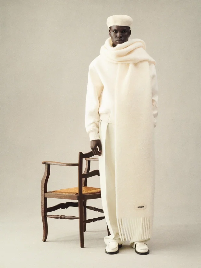 The Carro scarf Fringe scarf The Carro scarf Fringe scarf