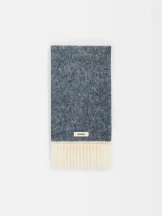 The Carro scarf Long fringe scarf