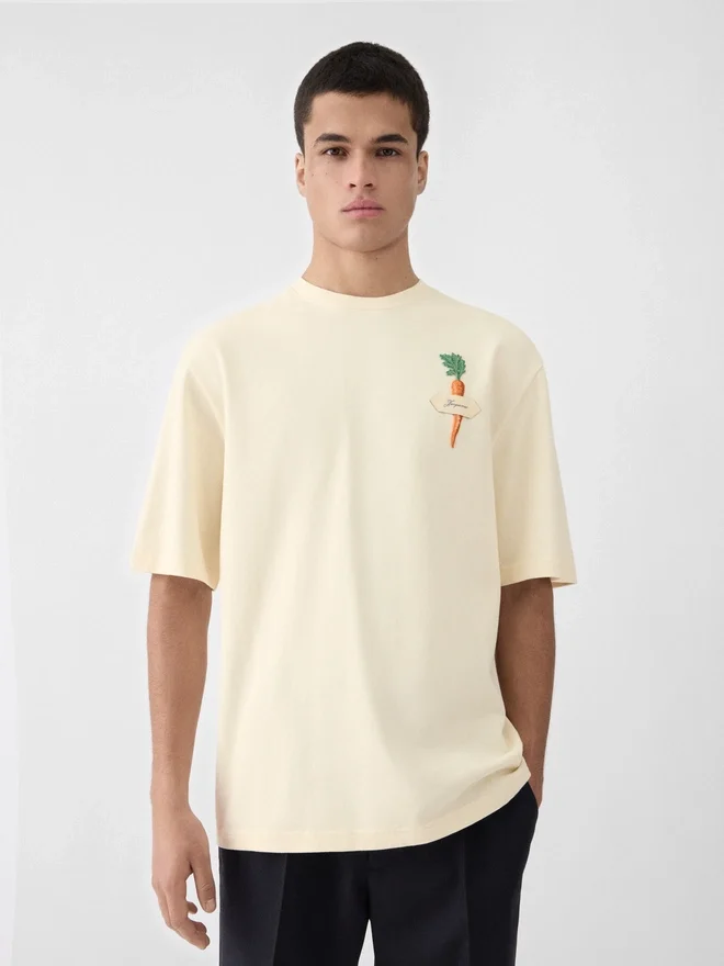 The carrot t-shirt Logo t-shirt with carrot patch The carrot t-shirt Logo t-shirt with carrot patch