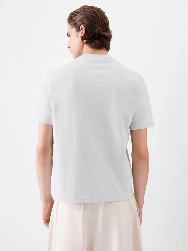 The Club t-shirt Short-sleeve t-shirt with a Jacquemus Club embroidery The Club t-shirt Short-sleeve t-shirt with a Jacquemus Club embroidery