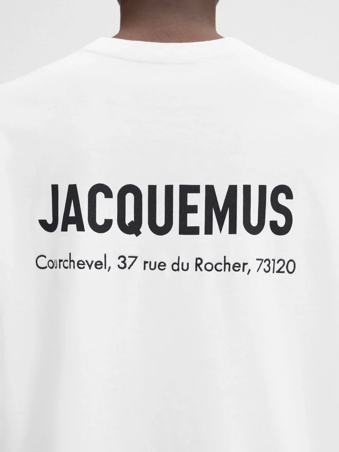 The Courchevel address long-sleeve t-shirt Long sleeve t-shirt with printed address and logo – sold exclusively online and in our Courchevel store The Courchevel address long-sleeve t-shirt Long sleeve t-shirt with printed address and logo – sold exclusively online and in our Courchevel store