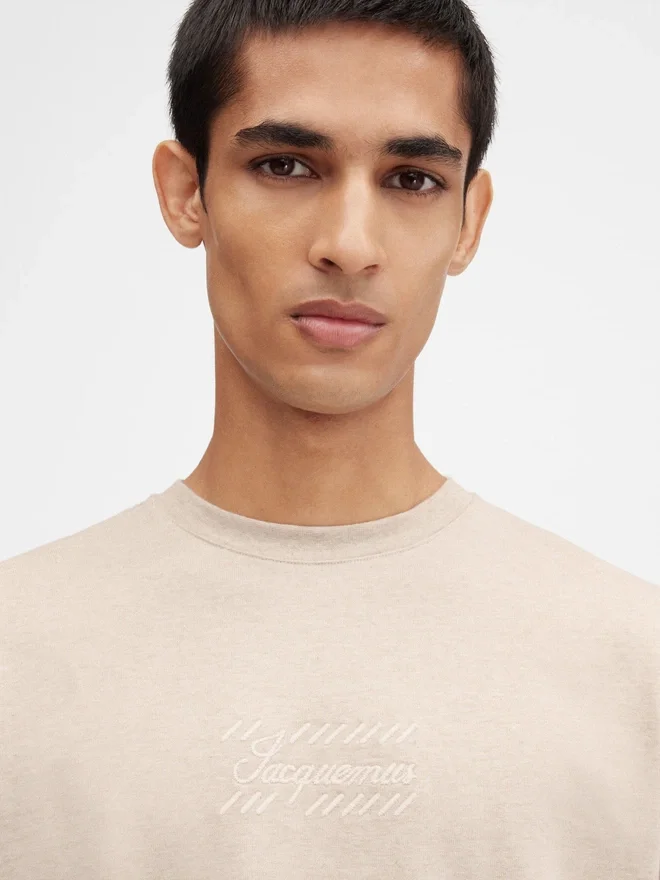The Courchevel t-shirt Long-sleeved logo t-shirt – sold exclusively online and in our Courchevel boutique The Courchevel t-shirt Long-sleeved logo t-shirt – sold exclusively online and in our Courchevel boutique