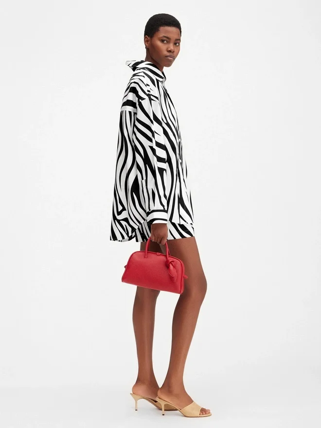 The Cuadro shirt Zebra Arty print asymmetric shirt The Cuadro shirt Zebra Arty print asymmetric shirt