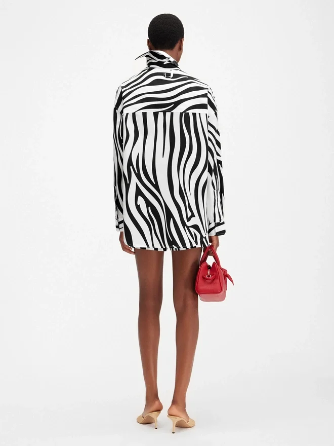 The Cuadro shirt Zebra Arty print asymmetric shirt The Cuadro shirt Zebra Arty print asymmetric shirt