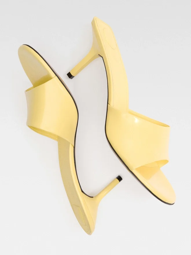 The Cubisto mules Round-toe mules The Cubisto mules Round-toe mules