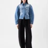 The denim de-Nîmes jacket Curved denim jacket The denim de-Nîmes jacket Curved denim jacket