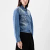The denim de-Nîmes jacket Curved denim jacket The denim de-Nîmes jacket Curved denim jacket