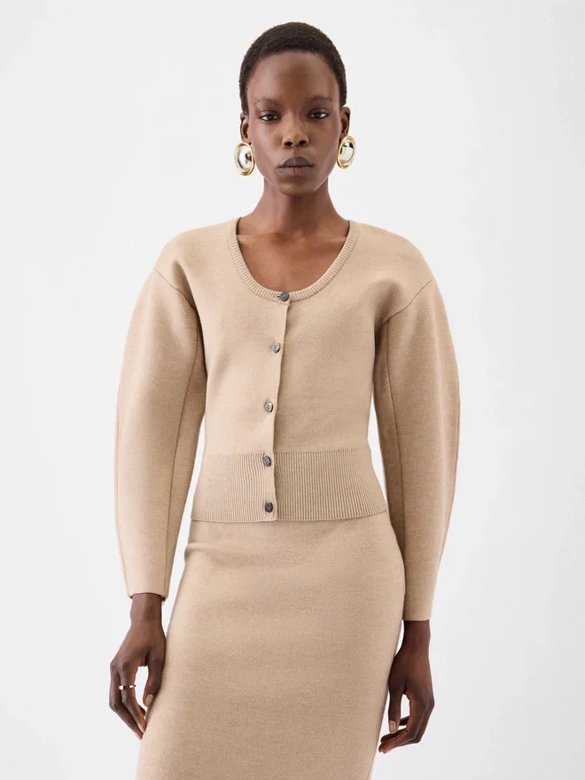The Doppio cardigan Curved cardigan The Doppio cardigan Curved cardigan