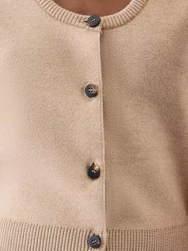 The Doppio cardigan Curved cardigan The Doppio cardigan Curved cardigan