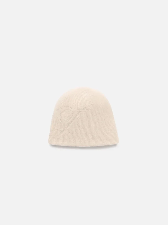 The J beanie Fine-ribbed beanie The J beanie Fine-ribbed beanie