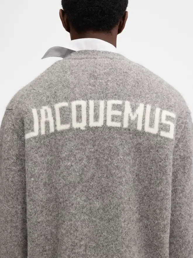 The Jacquemus cardigan Signature cardigan The Jacquemus cardigan Signature cardigan
