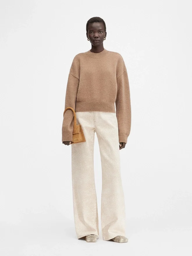 The Jacquemus knit Jacquard logo sweater The Jacquemus knit Jacquard logo sweater