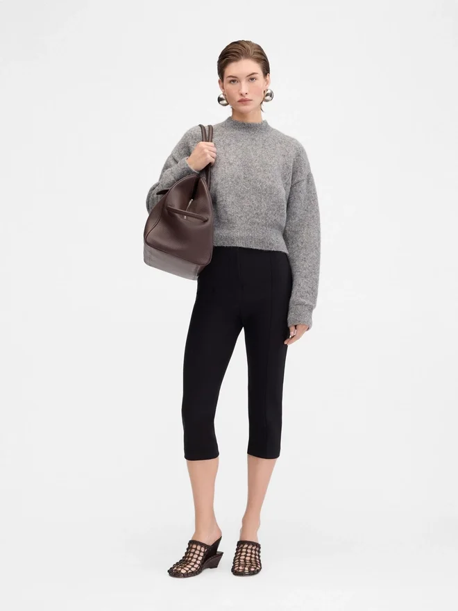 The Jacquemus knit Logo jumper The Jacquemus knit Logo jumper