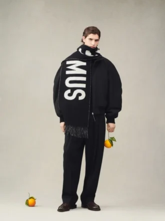 The Jacquemus scarf Fringe logo scarf The Jacquemus scarf Fringe logo scarf