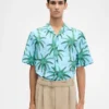 The Jean shirt Palm Trees Star printed short-sleeved shirt The Jean shirt Palm Trees Star printed short-sleeved shirt