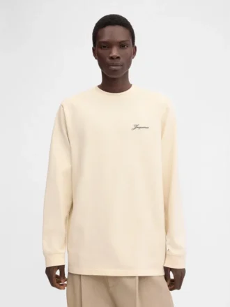 The London t-shirt Long-sleeved logo t-shirt – sold exclusively online and in our London store The London t-shirt Long-sleeved logo t-shirt – sold exclusively online and in our London store