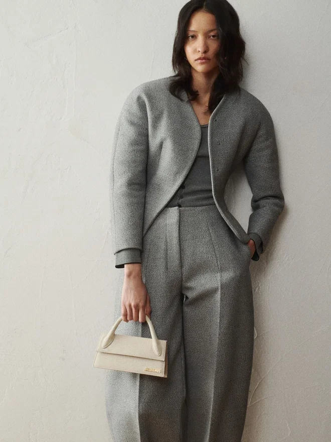 The long Chiquito Long signature handbag The long Chiquito Long signature handbag