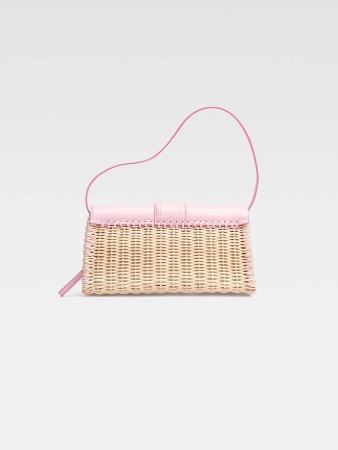 The long wicker Bambino Wicker flap bag The long wicker Bambino Wicker flap bag