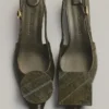 The low Duelo slingbacks Circle and square kitten heels The low Duelo slingbacks Circle and square kitten heels