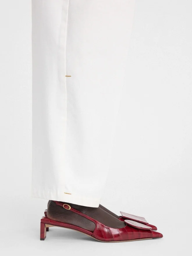 The low Duelo slingbacks Circle square kitten heels The low Duelo slingbacks Circle square kitten heels