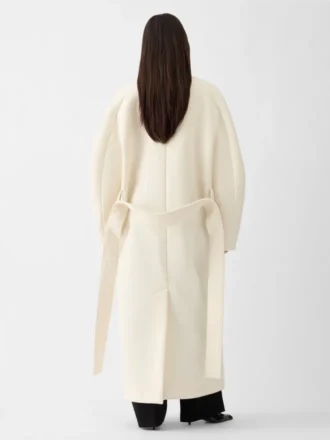 The Man’s coat Relaxed coat The Man’s coat Relaxed coat