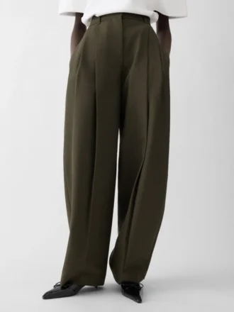 The Man’s pants Pleated pants