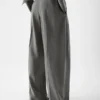 The Man’s pants Pleated pants