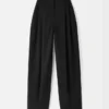 The Man’s pants Pleated pants
