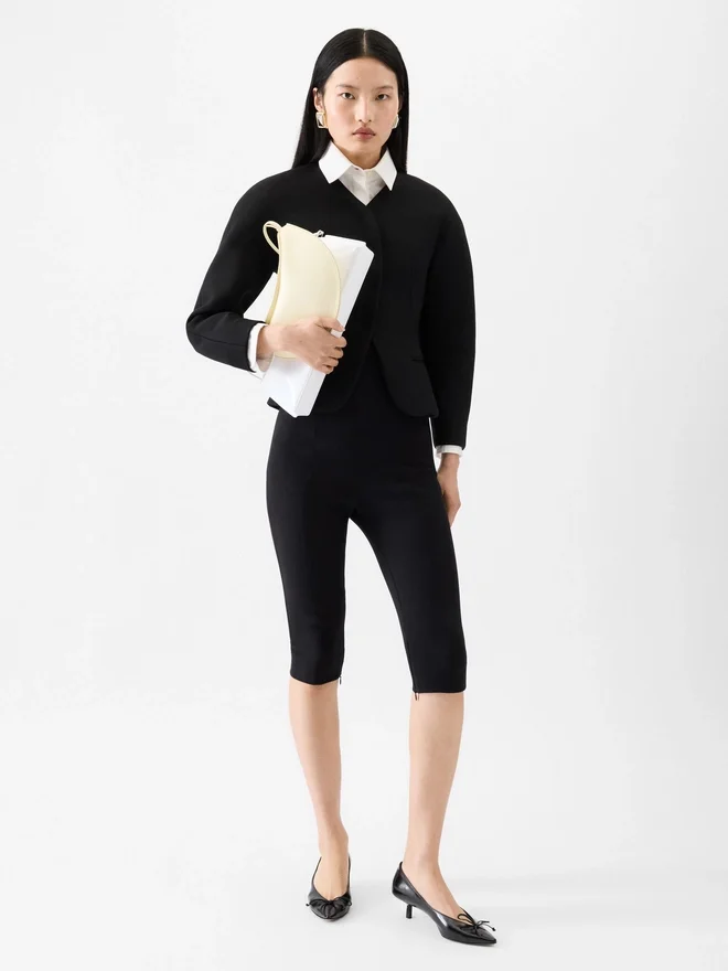The mini Ovalo jacket Cropped fitted jacket The mini Ovalo jacket Cropped fitted jacket