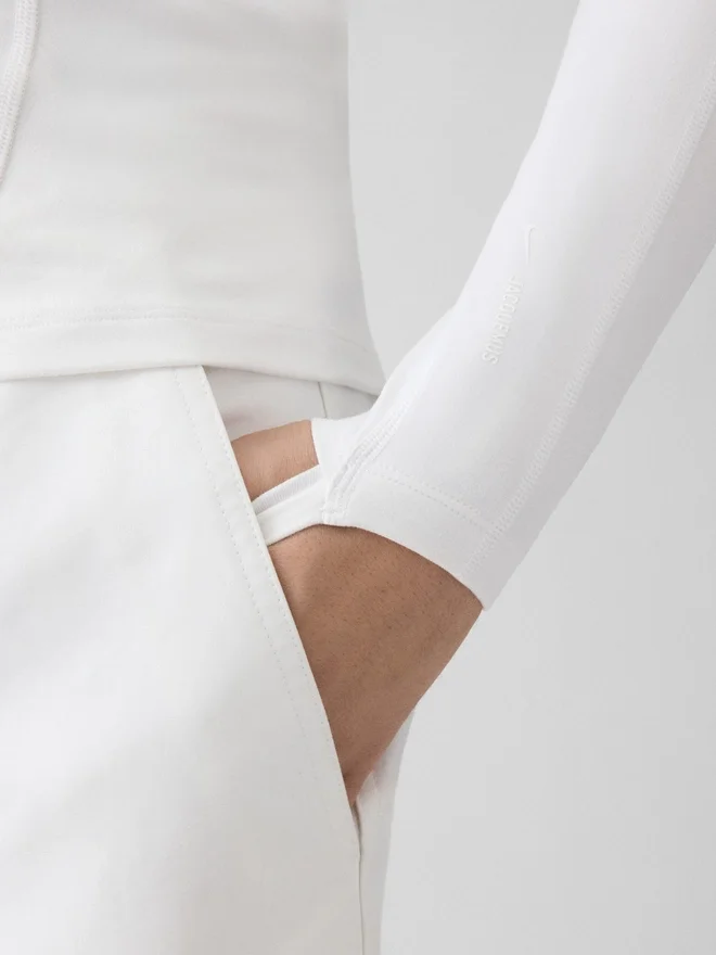 The mock-neck top Jacquemus + Nike Long-sleeve top – Jacquemus + Nike collaboration The mock-neck top Jacquemus + Nike Long-sleeve top – Jacquemus + Nike collaboration