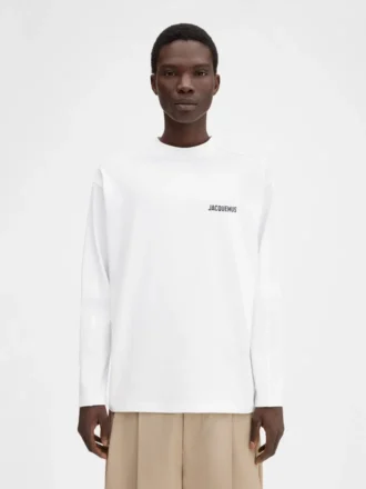 The Montaigne address long-sleeve t-shirt Long sleeve t-shirt with printed address and logo – sold exclusively online and in our Paris store The Montaigne address long-sleeve t-shirt Long sleeve t-shirt with printed address and logo – sold exclusively online and in our Paris store