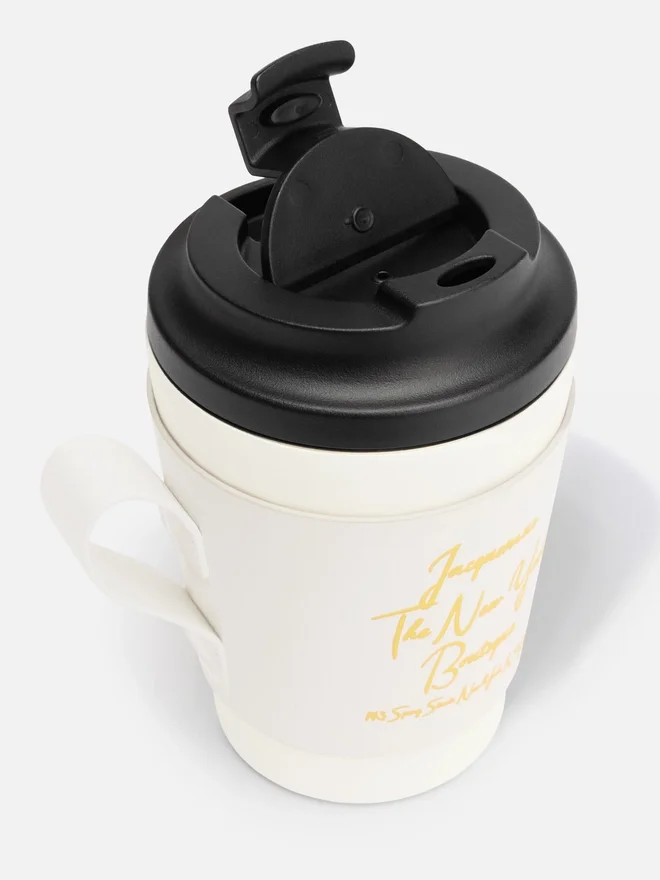 The New York mug Travel mug – exclusively sold online and in our New York boutique The New York mug Travel mug – exclusively sold online and in our New York boutique