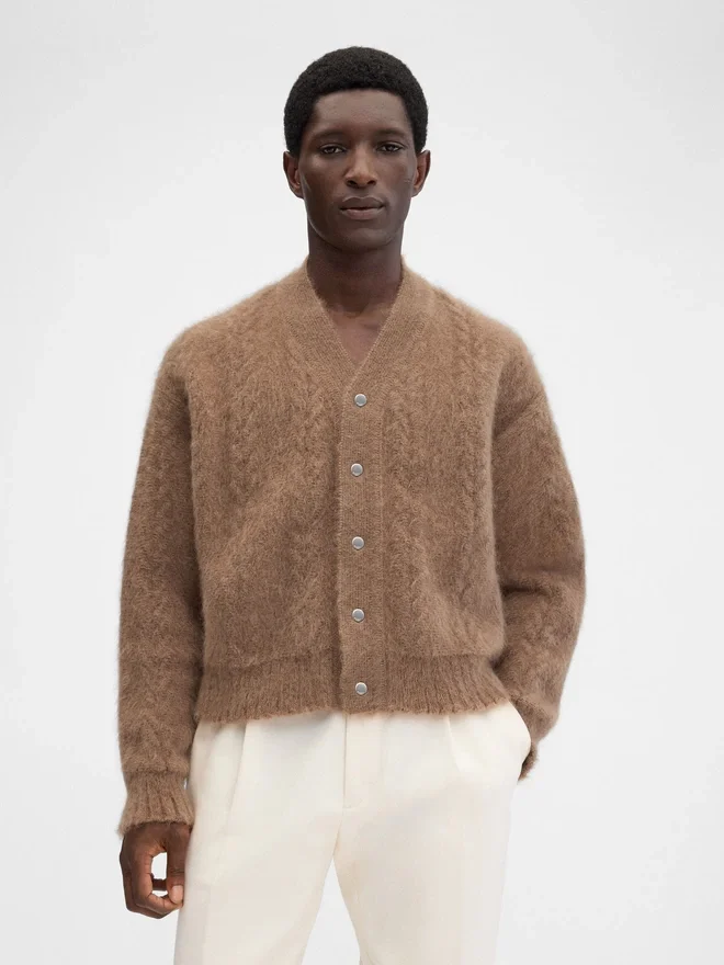 The Nuvola cardigan Mohair buttonned cardigan The Nuvola cardigan Mohair buttonned cardigan