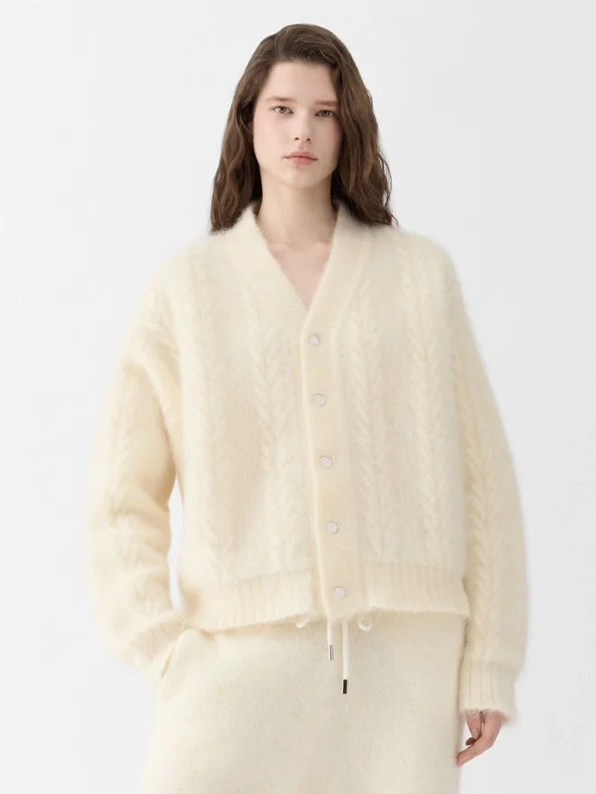 The Nuvola cardigan Mohair buttonned cardigan The Nuvola cardigan Mohair buttonned cardigan