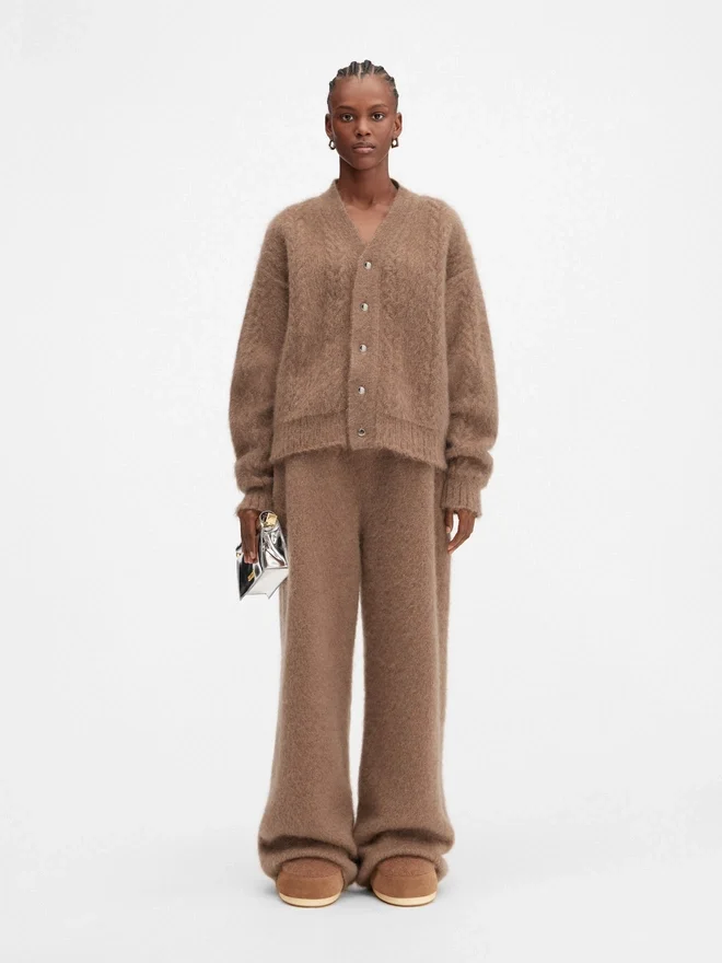 The Nuvola cardigan Mohair buttonned cardigan The Nuvola cardigan Mohair buttonned cardigan