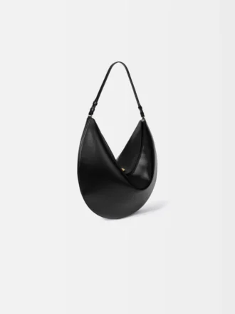 the ovalo bag hobo bag 2 330x440 - The Ovalo bag Hobo bag