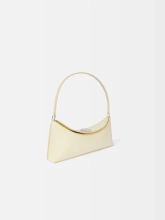 The Ovalo clutch Folded shoulder bag