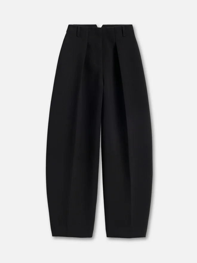 The Ovalo pants Curved pants The Ovalo pants Curved pants