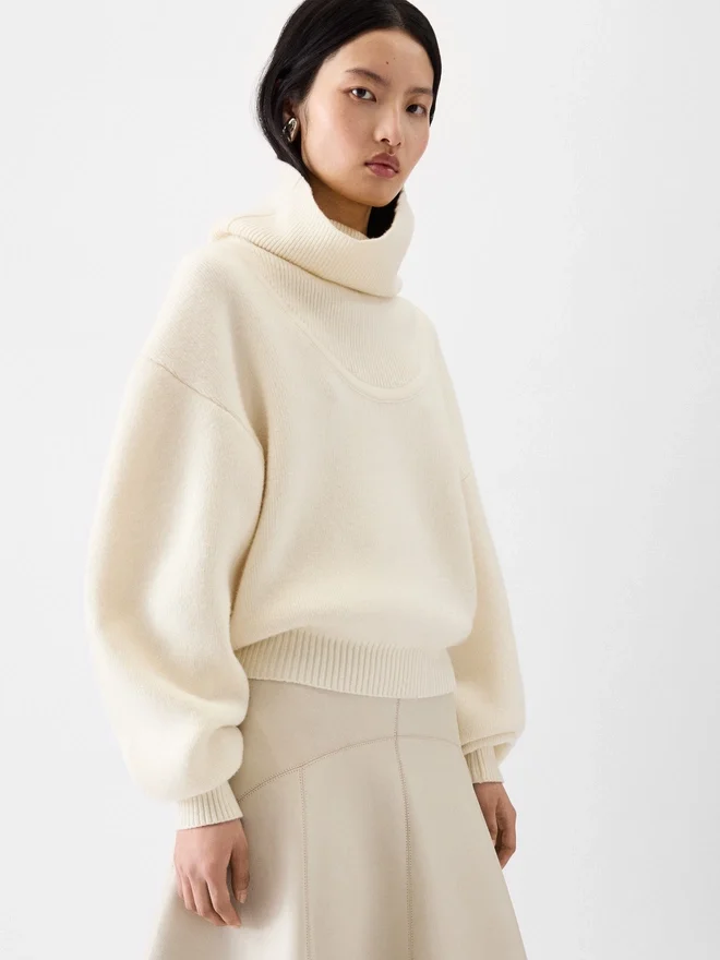 The Pallone knit Wide turtleneck sweater The Pallone knit Wide turtleneck sweater