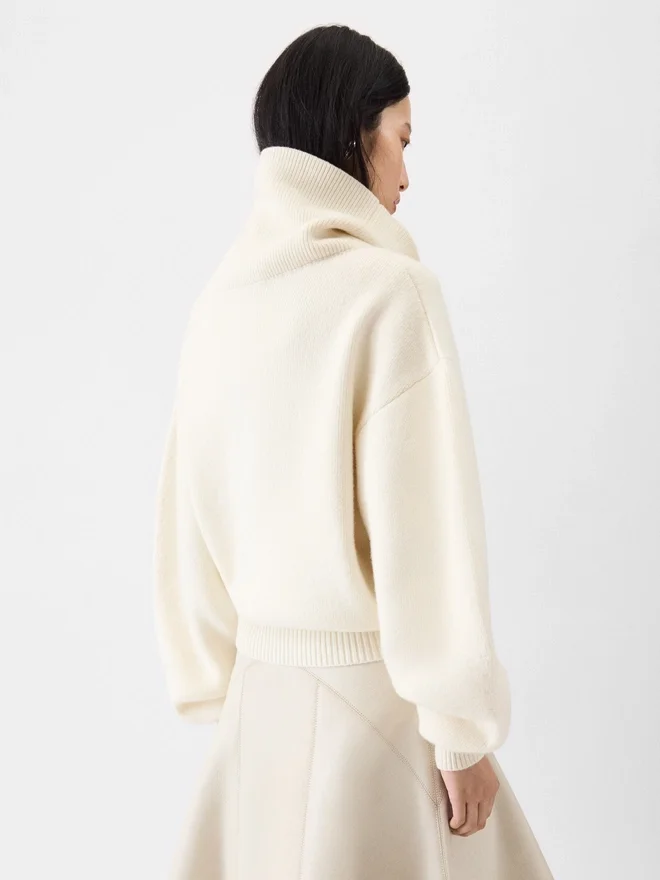 The Pallone knit Wide turtleneck sweater The Pallone knit Wide turtleneck sweater